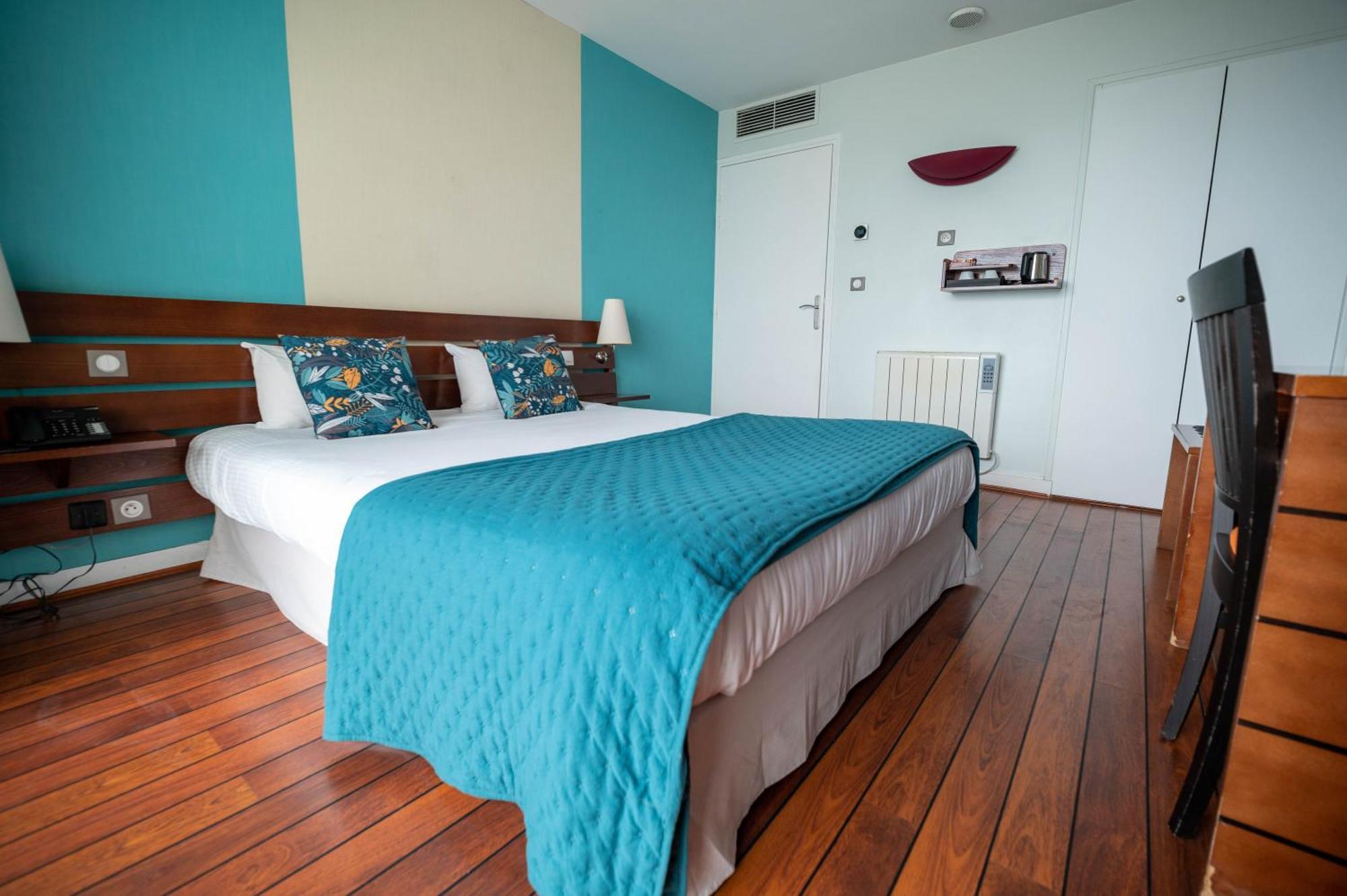 Logis Hotel - La Petite Rade Hawr Zewnętrze zdjęcie