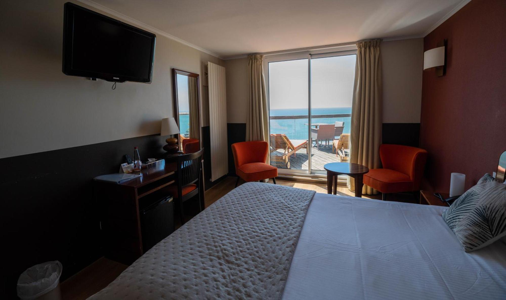 Logis Hotel - La Petite Rade Hawr Zewnętrze zdjęcie